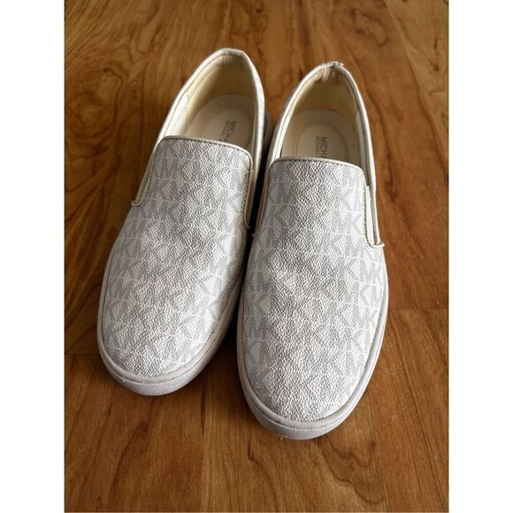 Michael Kors Shoes - Michael Kors Keaton logo slip on sneaker size 6